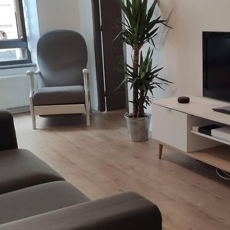 Logement 5 Personnes Proche Cv Et Parking Prive Apartment Saint-Etienne  Bagian luar foto